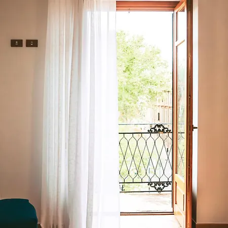 Residenza Del Vescovo 1 * פלרמו