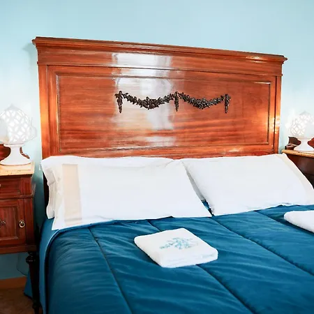 Residenza Del Vescovo 1 팔레르모