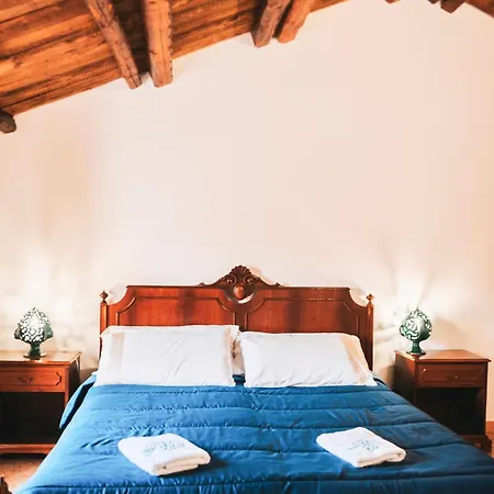 Residenza Del Vescovo 1 דירה
