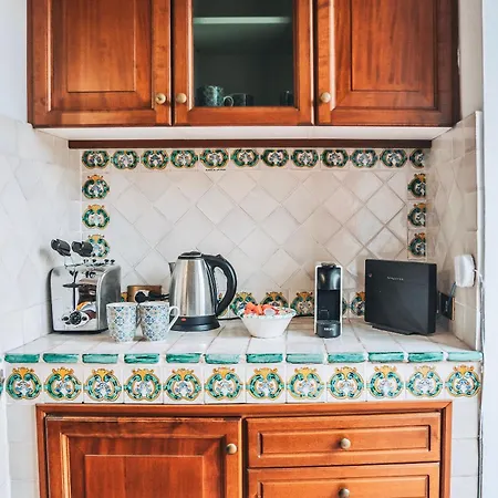 Residenza Del Vescovo 1 דירה פלרמו