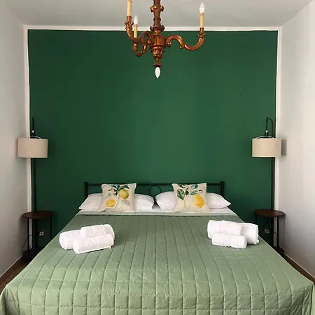 Residenza Del Vescovo 1 * פלרמו