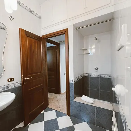 Residenza Del Vescovo 1